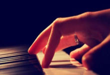 实盘交易杠杆:配资公司十大陷阱和套路-工业母机赛道利好来袭 上半年净利润规模居前的概念股名单出炉